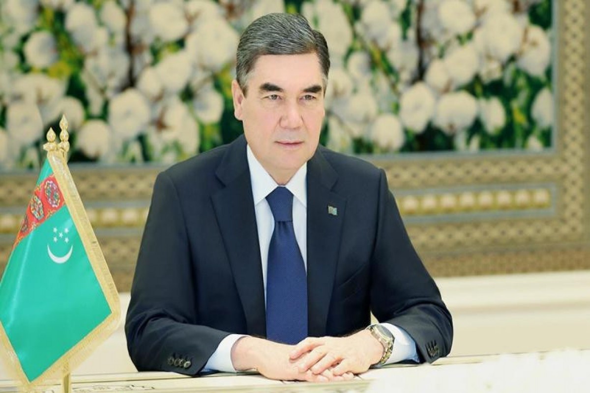 Qurbanqulu Berdiməhəmmədov Azərbaycan Prezidentinə təbrik ünvanlayıb